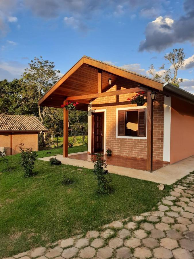 Encanto Das Rosas Santo Antônio do Pinhal Eksteriør billede